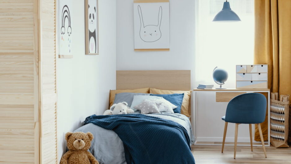 Peinture intérieure et tapissage pour la chambre d’enfant : réussir la décoration à la rentrée scolaire